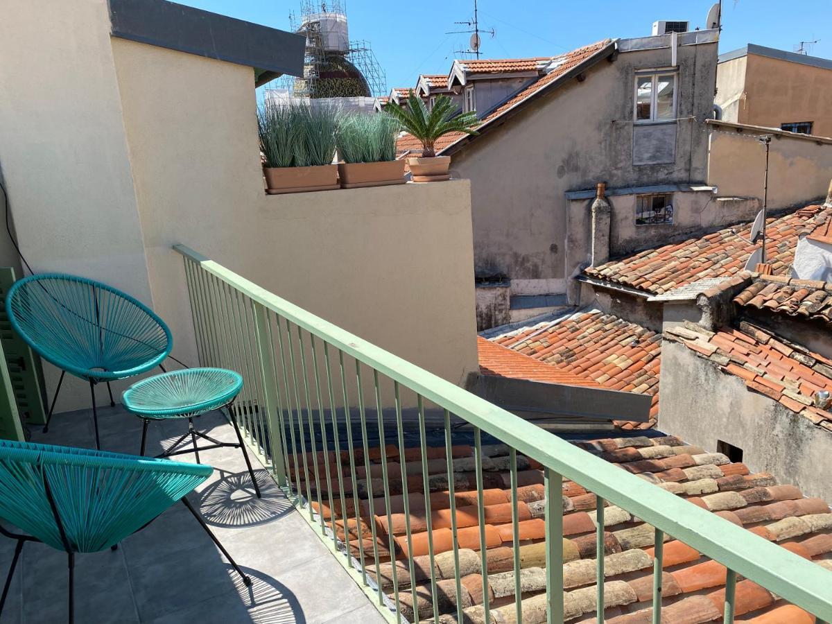 Cozy With Terrace - Old Town Nizza